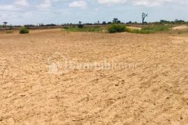 Terrain Agricole de 7997 m² à Sandiara