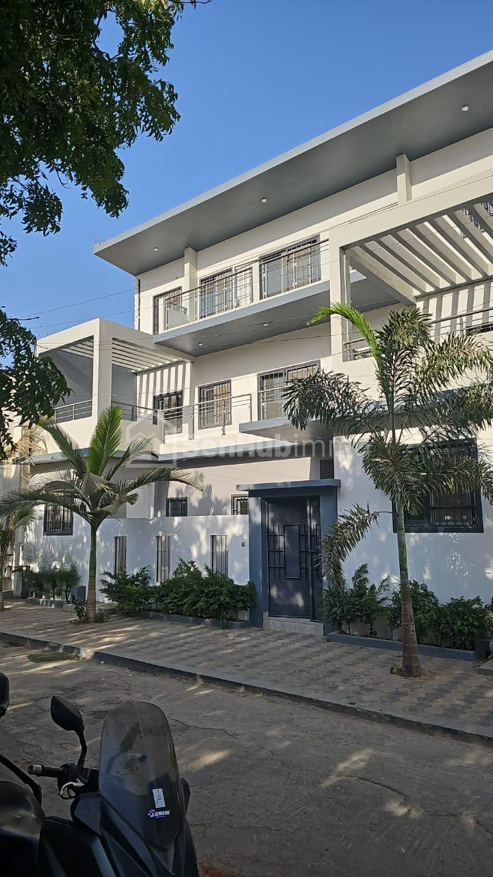 Maison à louer au Sacré-coeur près de BEM TECH: Charme et espace à deux pas du centre ville